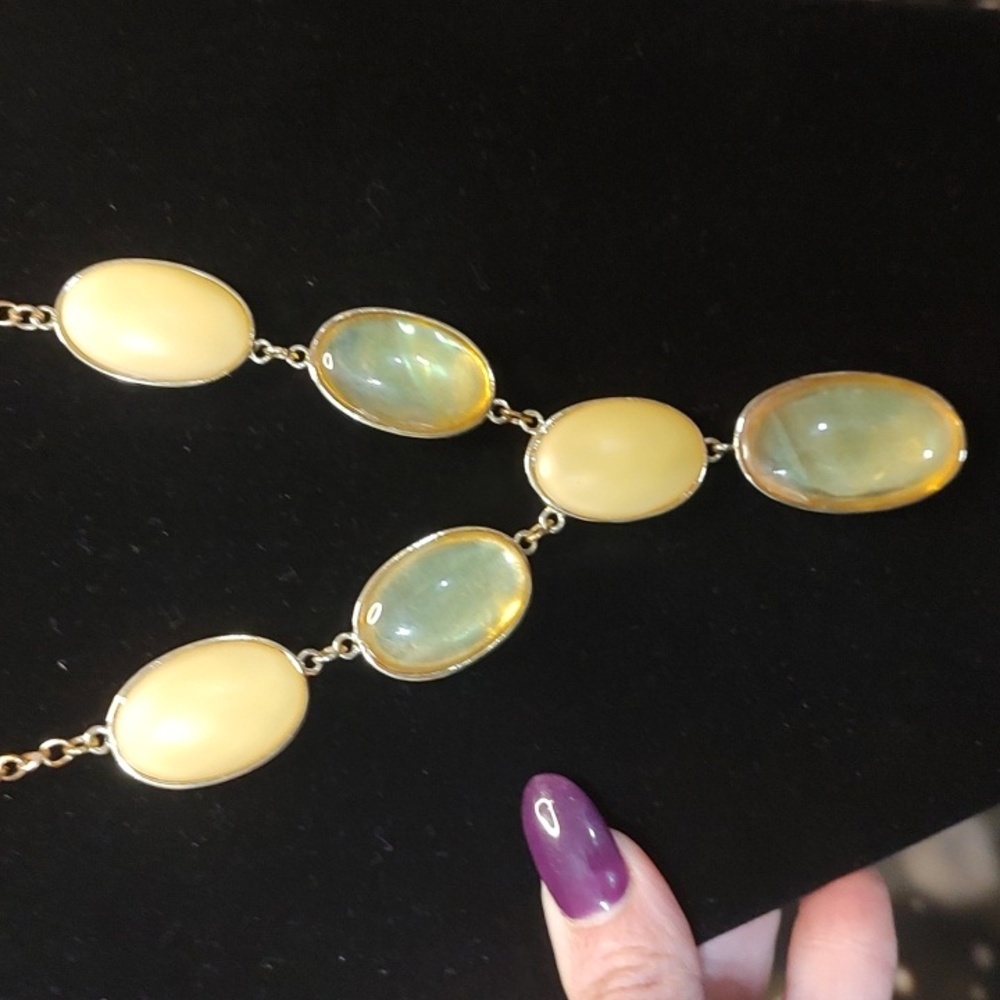 Crown Trifari Necklace - Picture 4 of 6